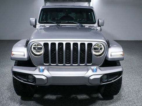 Used 2021 Jeep Wrangler Unlimited Sahara image 5