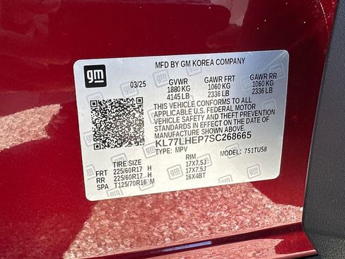 Used 2025 Chevrolet Trax LT w/ Driver Confidence Package FWD image 16