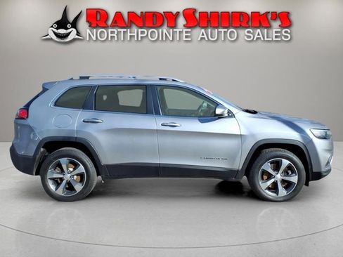 Used 2019 Jeep Cherokee Limited AWD/4WD image 1
