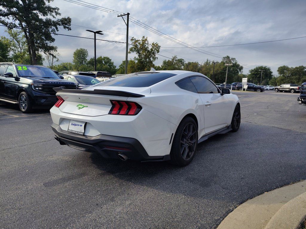 Used 2024 Ford Mustang Coupe w/ 2.3L High Performance Package RWD image 3