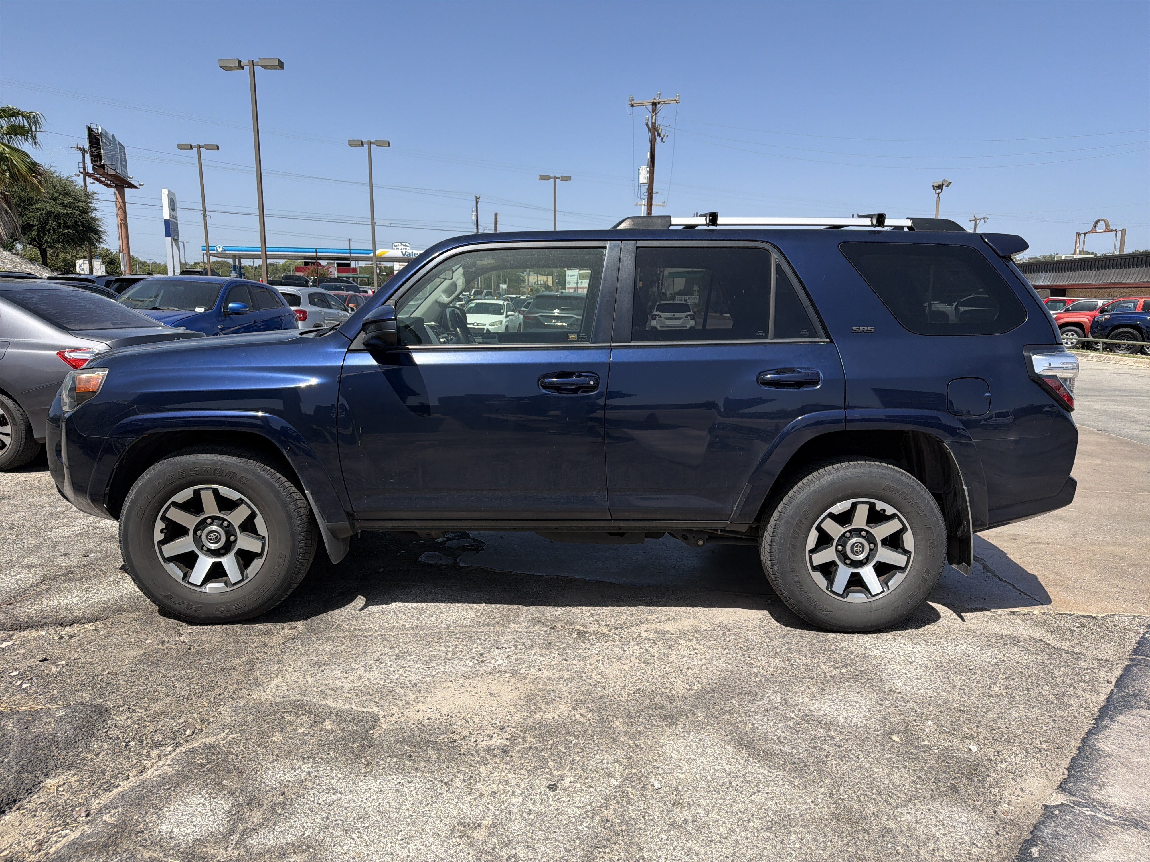 Used 2016 Toyota 4Runner SR5 RWD image 6