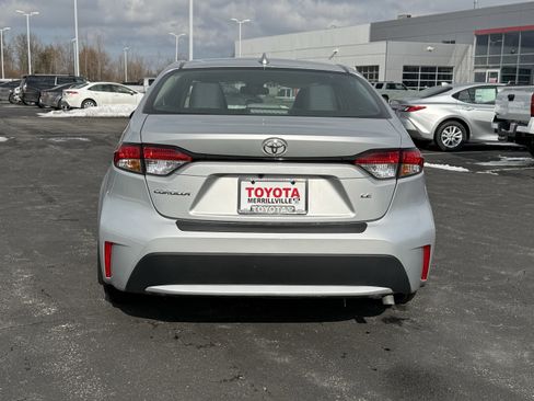 Certified 2022 Toyota Corolla LE image 7