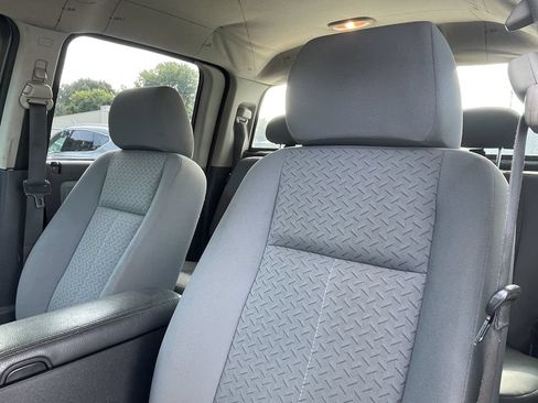 Used 2008 Dodge Dakota ST RWD image 10