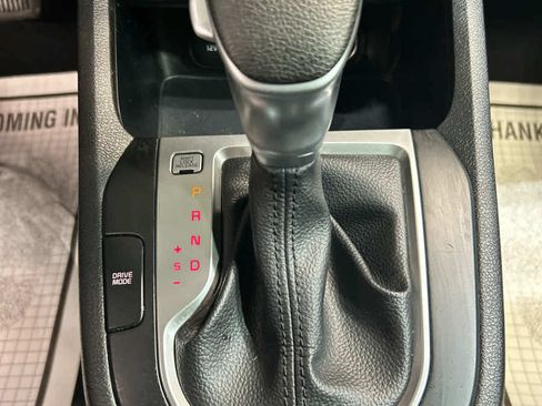 Used 2019 Kia Forte LXS FWD image 7