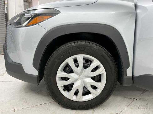 Used 2022 Toyota Corolla Cross L AWD/4WD image 24