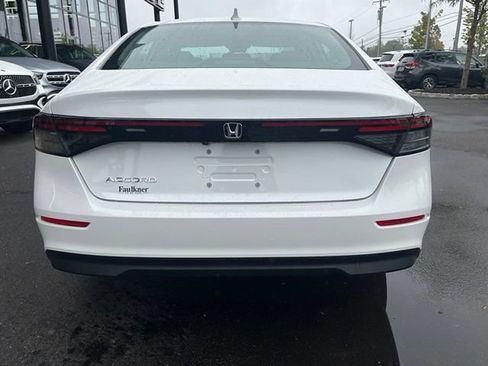 Used 2024 Honda Accord EX image 6