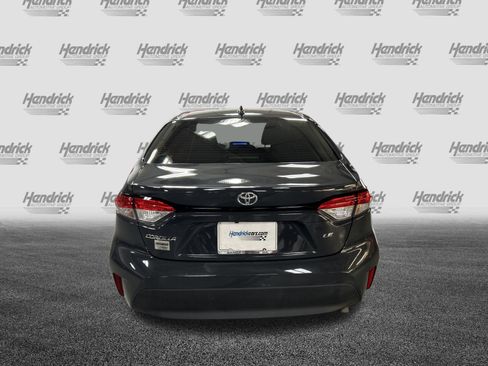 Certified 2025 Toyota Corolla LE FWD image 9