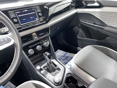 Used 2024 Volkswagen Taos S image 19