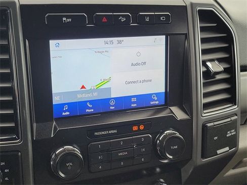 Certified 2022 Ford F350 XLT w/ Black Appearance Package image 19