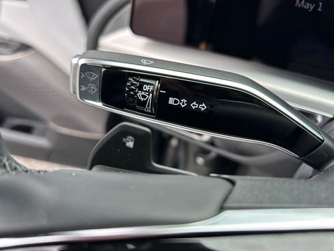 Used 2025 Cadillac Lyriq Luxury RWD image 54