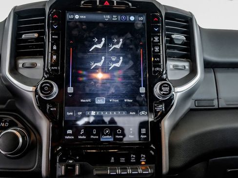 Used 2024 RAM 2500 Big Horn w/ Sport Appearance Package image 24