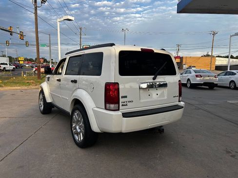 Used 2007 Dodge Nitro SLT image 3