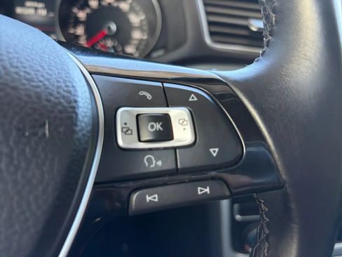 Used 2019 Volkswagen Passat 2.0T Wolfsburg w/ Wheels & Sunroof Package FWD image 31