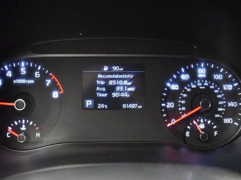 Used 2022 Kia Soul LX FWD image 17