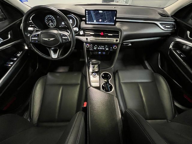 Used 2025 Genesis G70 2.5T RWD image 17