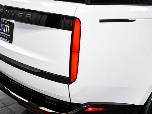 Used 2024 Land Rover Range Rover SE image 82