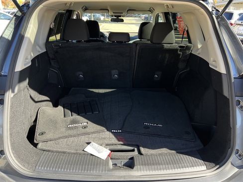 Certified 2023 Nissan Rogue S image 25