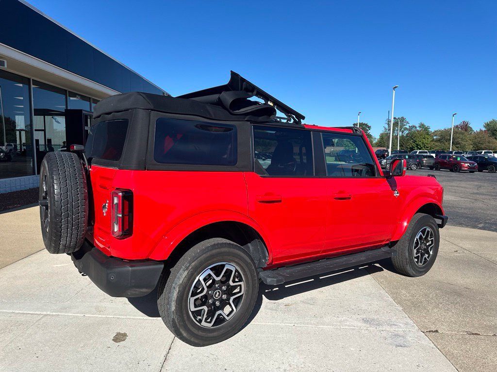 Used 2024 Ford Bronco Outer Banks AWD/4WD image 21
