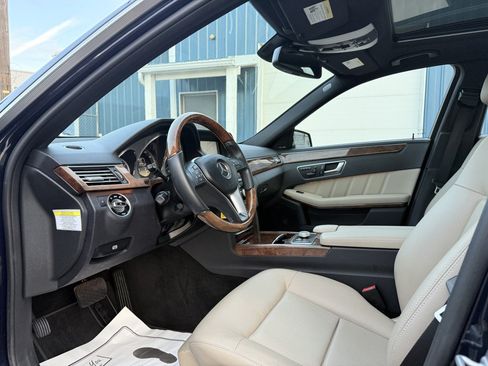 Used 2012 Mercedes-Benz E 350 4MATIC Sedan image 13