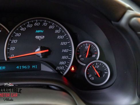 Used 2013 Chevrolet Corvette Grand Sport RWD image 79