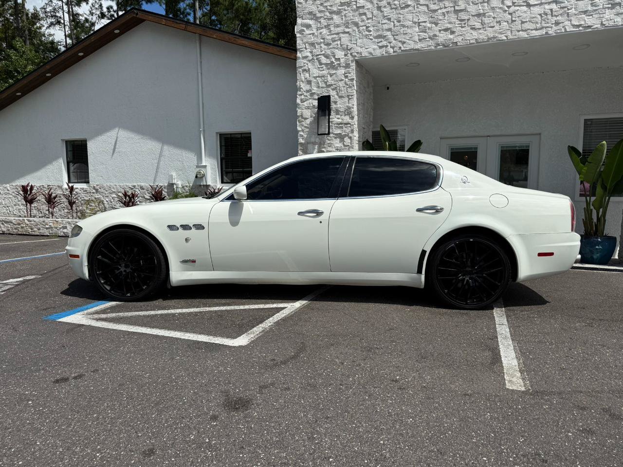 Used 2007 Maserati Quattroporte RWD image 2