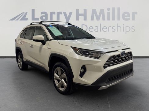 Certified 2021 Toyota RAV4 Limited image 7