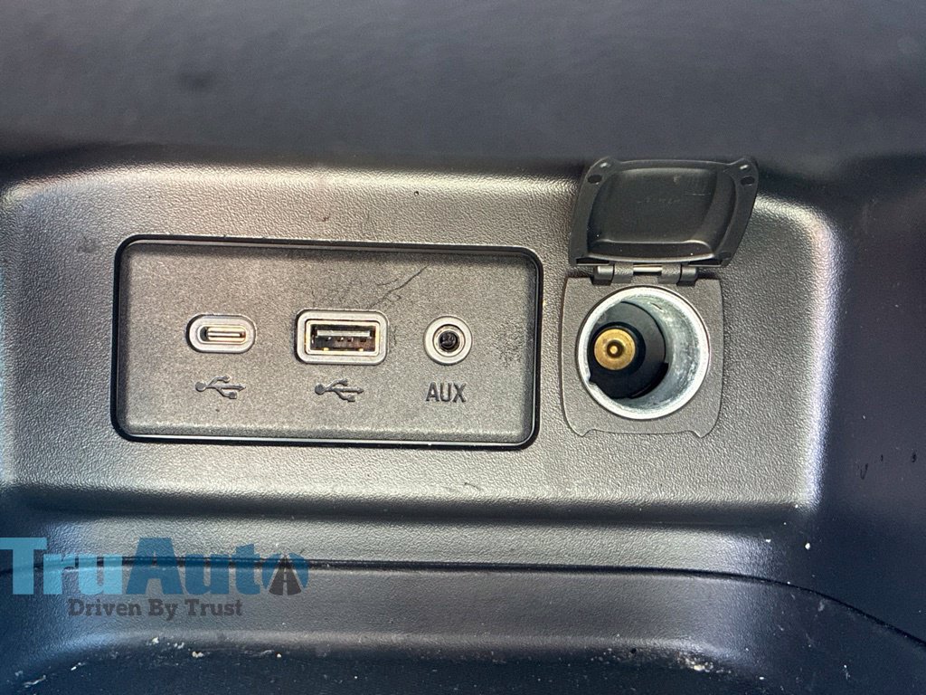 Used 2022 Chevrolet Equinox LT FWD image 31