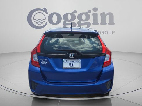 Used 2015 Honda Fit LX image 4