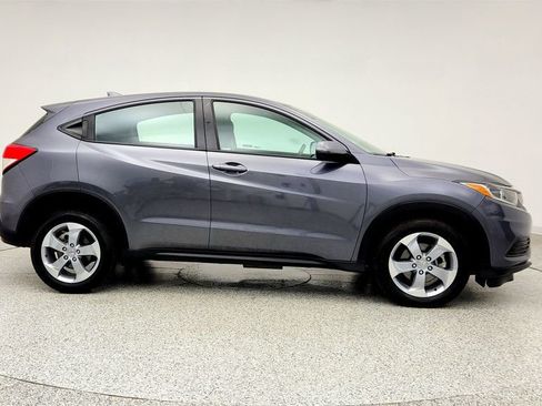Used 2019 Honda HR-V LX image 4