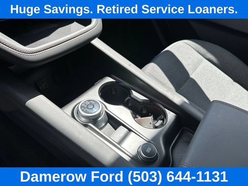 Used 2026 Ford Explorer Active AWD/4WD image 14