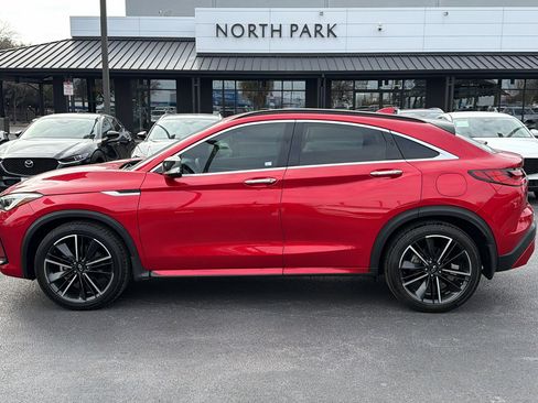 Used 2023 INFINITI QX55 Essential image 5