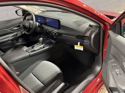 New 2026 Nissan Sentra SV w/ SV Convenience Package FWD image 10