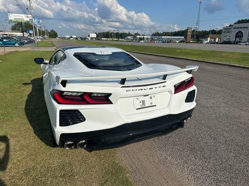 Used 2025 Chevrolet Corvette Stingray Coupe w/ Z51 Performance Package RWD image 7
