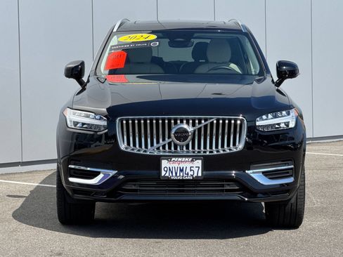 Used 2024 Volvo XC90 T8 Plus AWD/4WD image 8