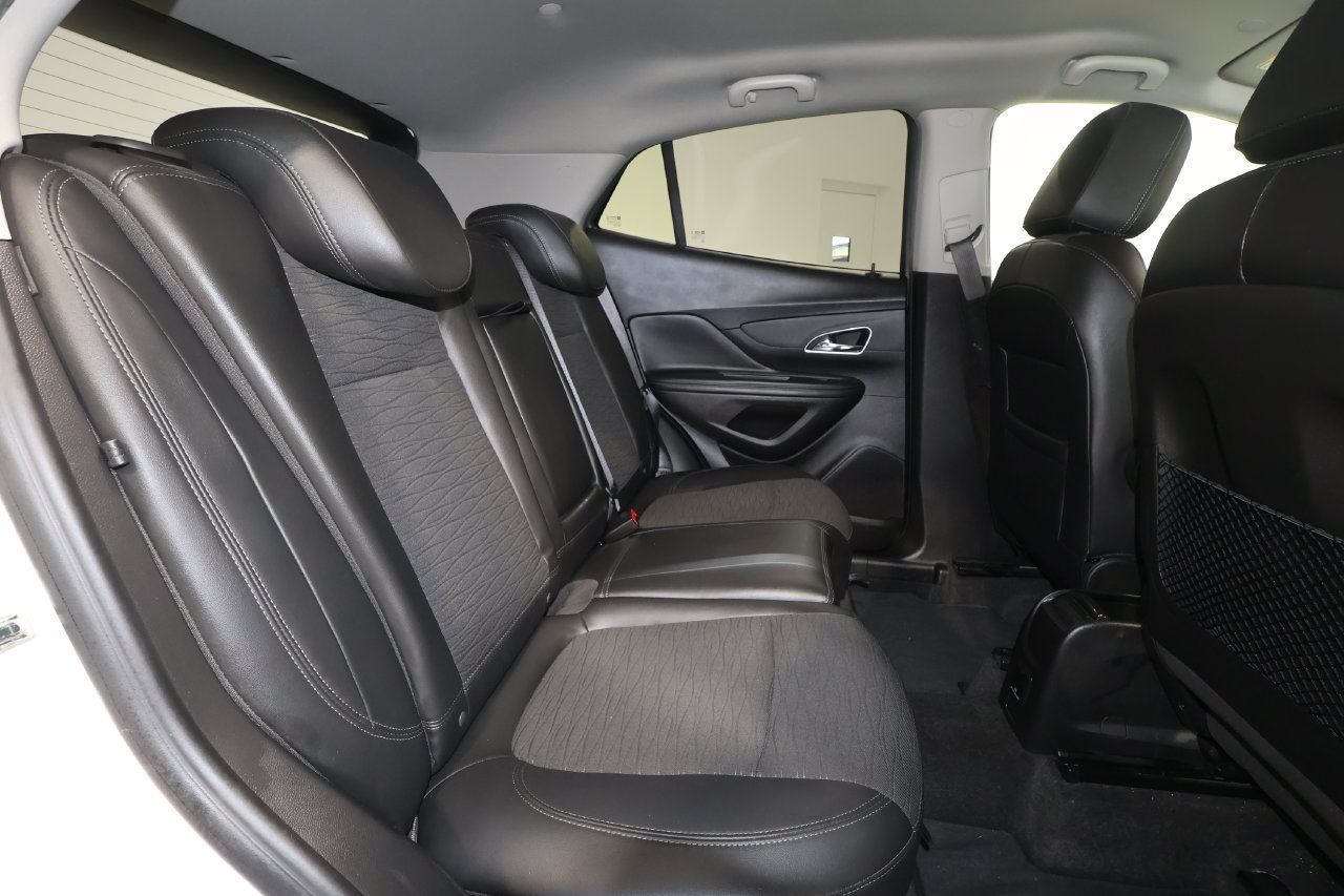 Used 2016 Buick Encore Convenience FWD image 16