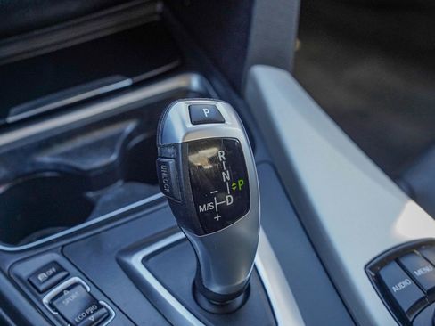 Used 2015 BMW 320i 320i Sedan 4D image 29