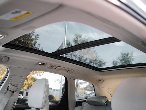 Used 2020 Volvo XC60 T6 Momentum image 28