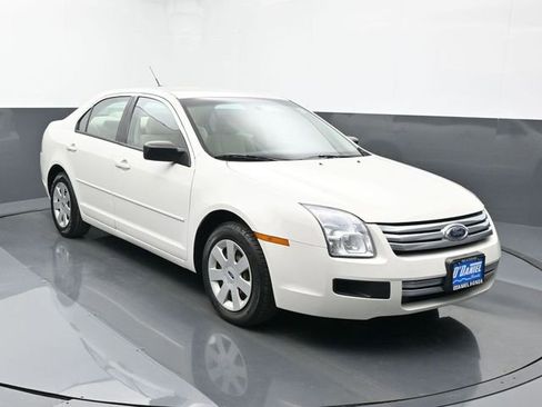 Used 2008 Ford Fusion S image 7