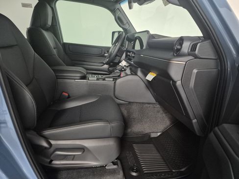 New 2026 Toyota Land Cruiser BASE image 41