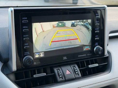 Used 2021 Toyota RAV4 Limited image 45