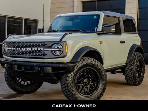 Used 2024 Ford Bronco Badlands image 5