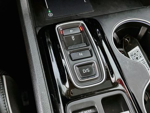Used 2023 Honda Pilot Elite image 22
