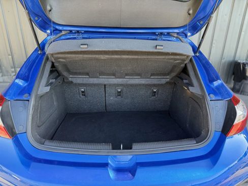 Used 2017 Chevrolet Cruze LT w/ Sun And Sound Package image 15