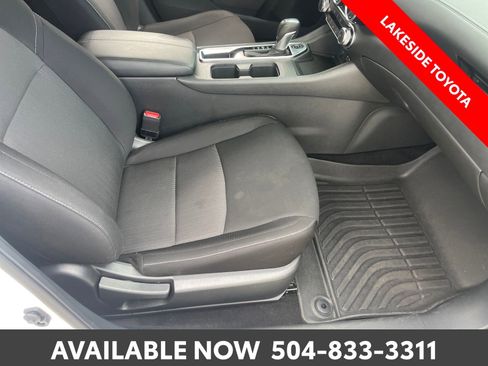 Used 2025 Nissan Sentra SV FWD image 16