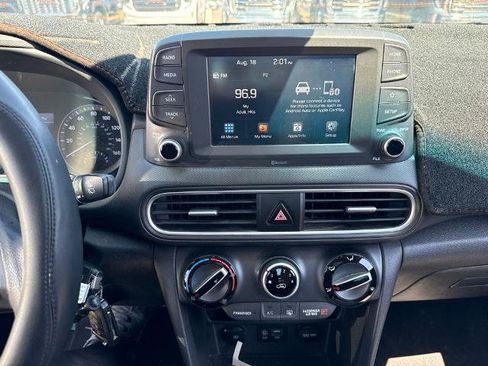 Used 2020 Hyundai Kona SE AWD/4WD image 7