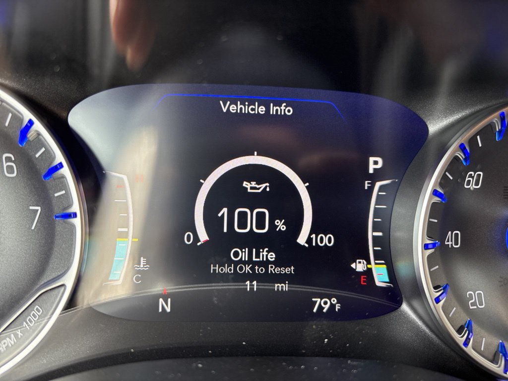 New 2026 Chrysler Pacifica Select w/ S Appearance Package FWD image 28