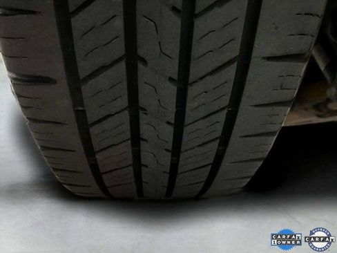 Used 2024 Ford Transit 350 XLT image 95