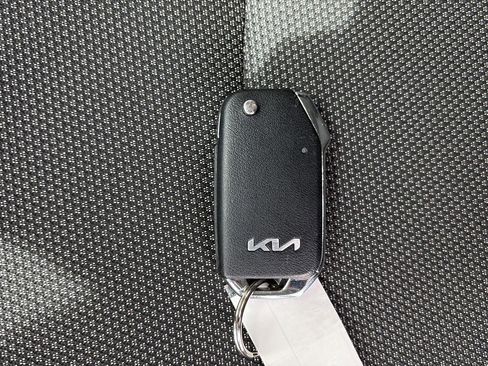 Used 2024 Kia Forte LXS FWD image 31