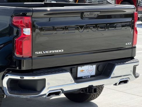 New 2026 Chevrolet Silverado 1500 LTZ w/ LTZ Premium Texas Edition image 6