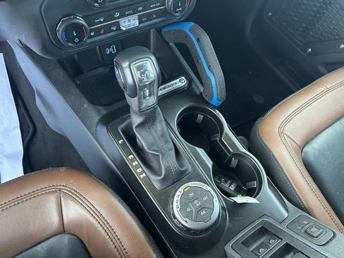 Used 2022 Ford Bronco Outer Banks image 27